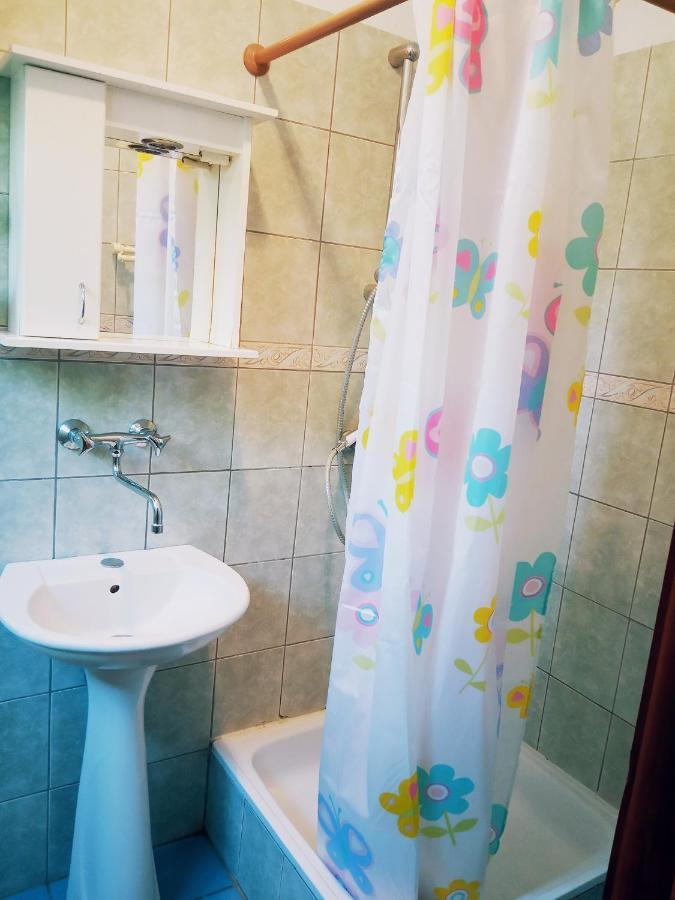 Vila Umicevic Hotel Bijela Eksteriør billede